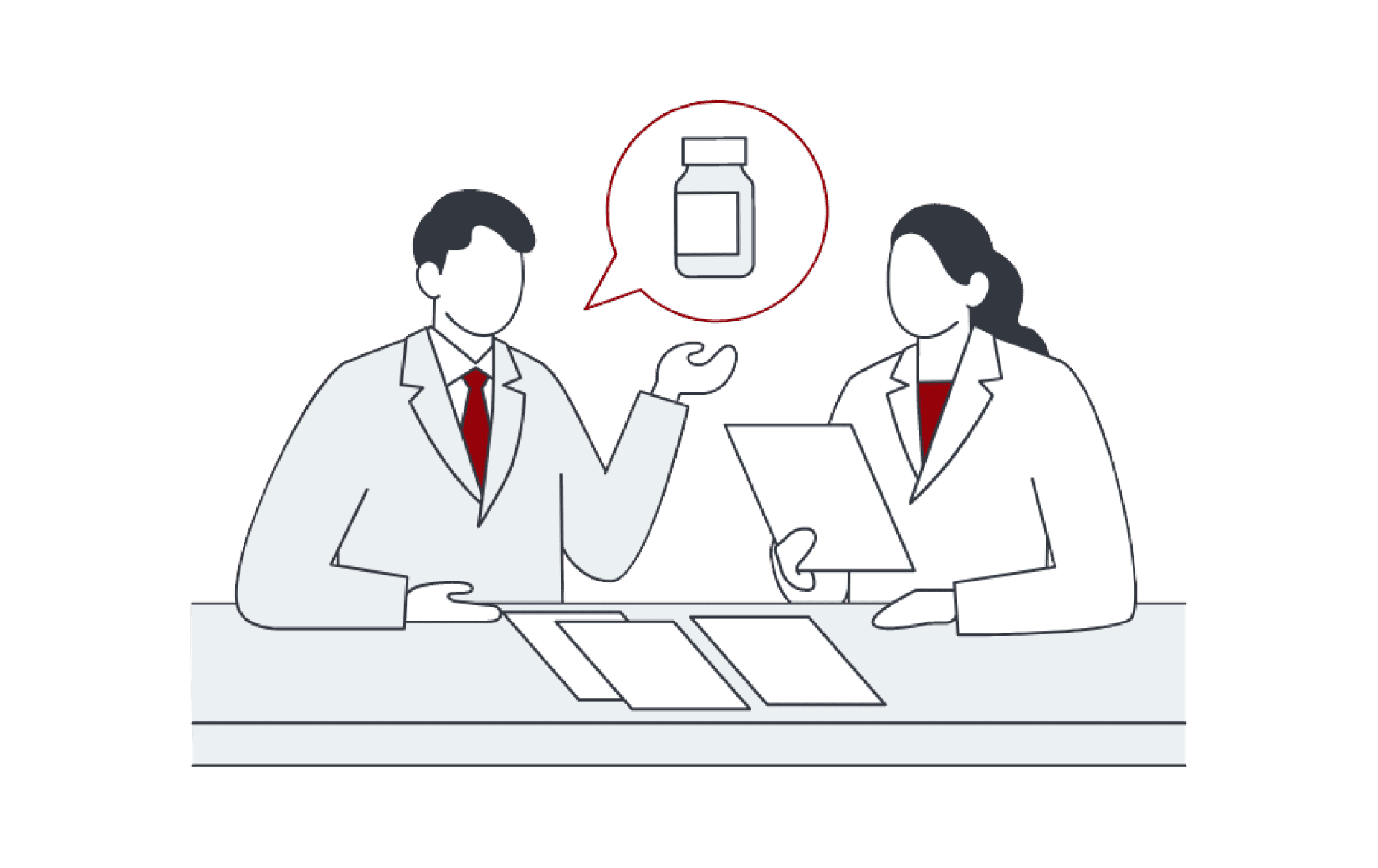 2人の医療従事者がデスクで話し合い、1人が薬瓶のイラストを描いた吹き出しを指しているイラスト。