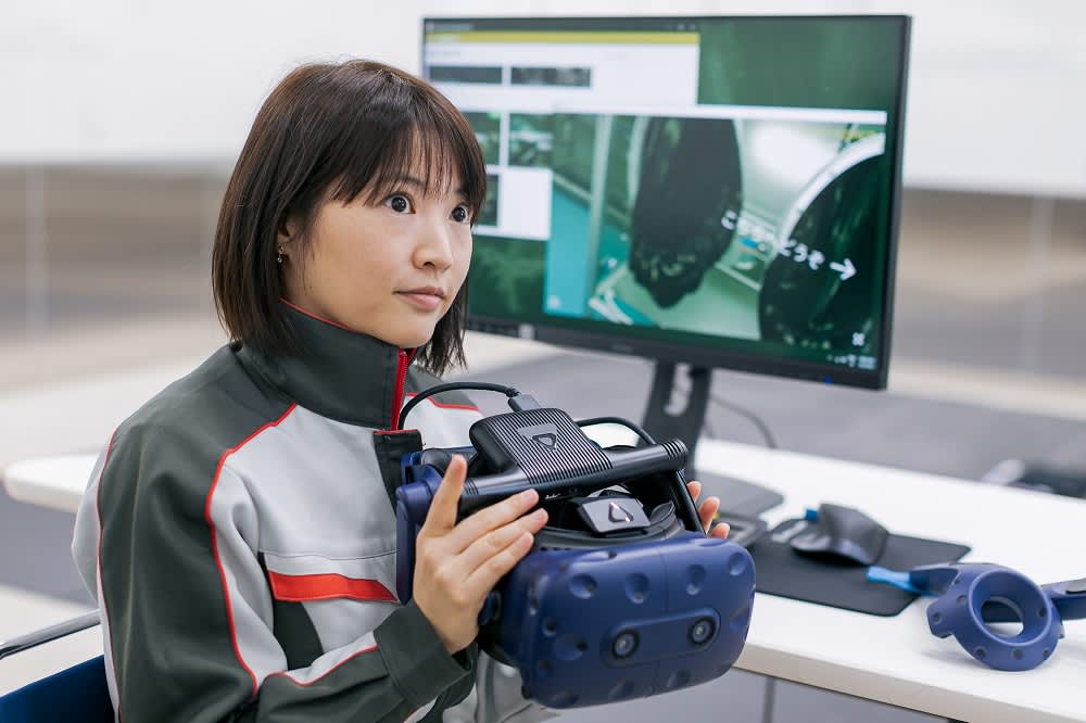 woman with VR goggles
