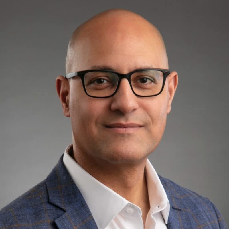 Dr. Chris Reddick