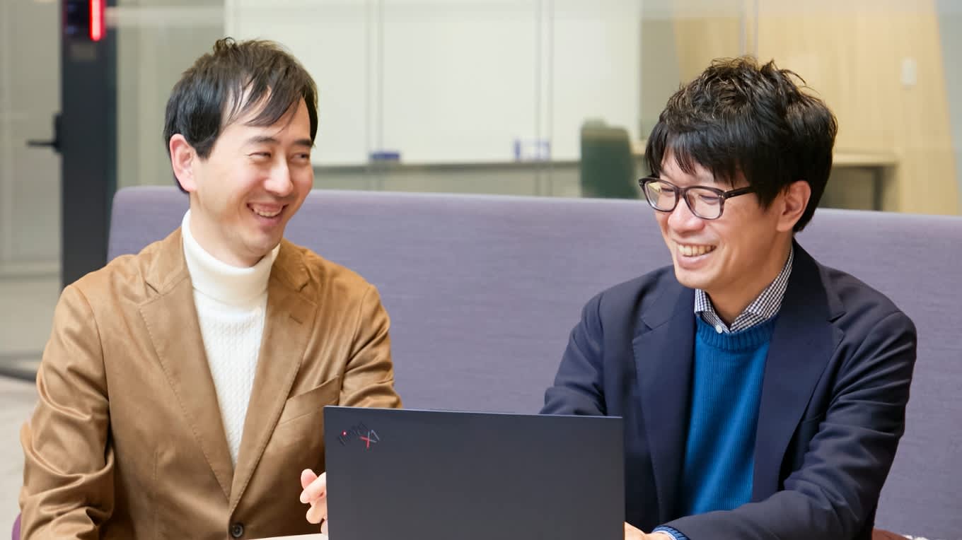 談笑する辻さんと今井さん