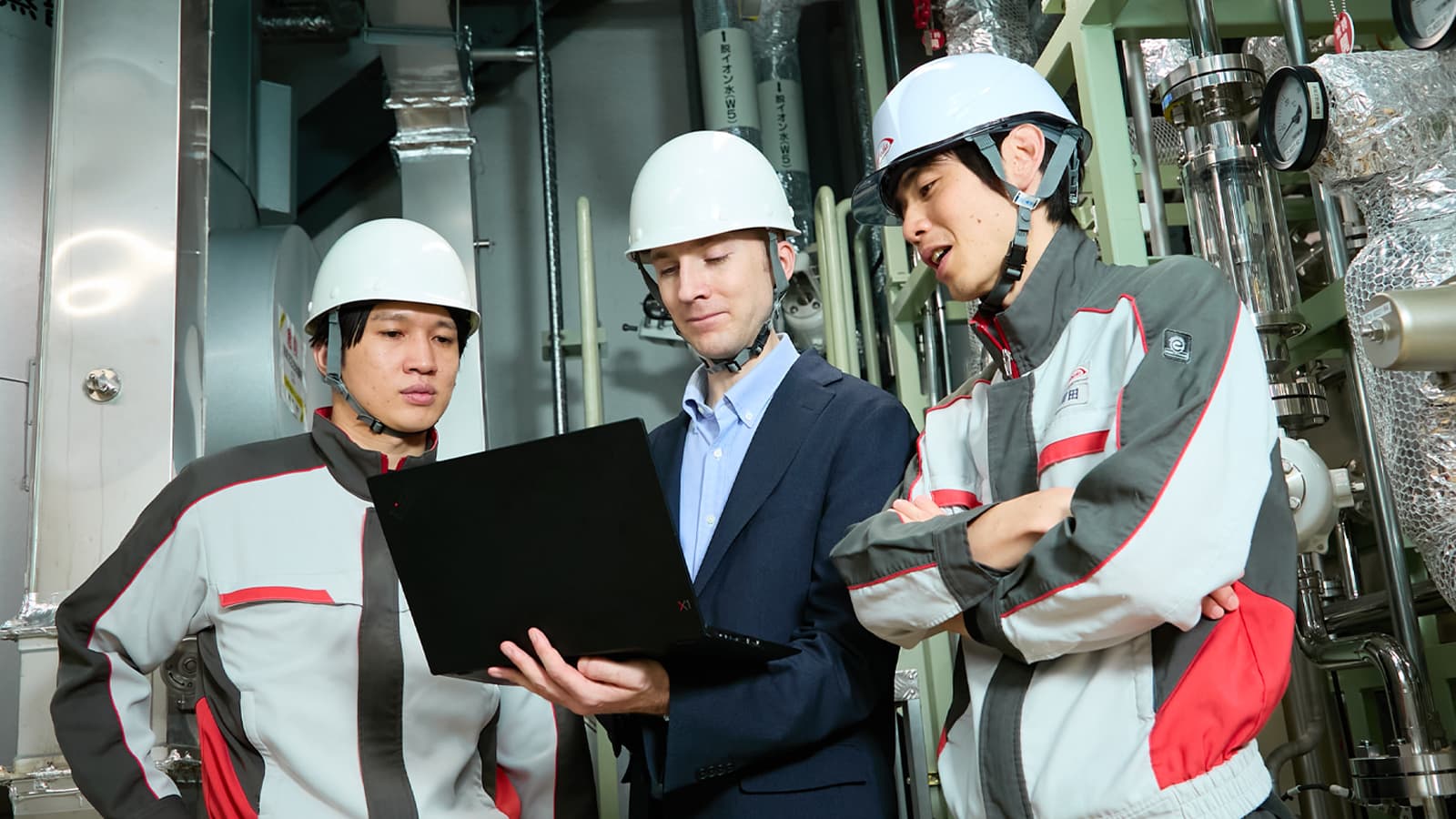 3人のタケダ社員