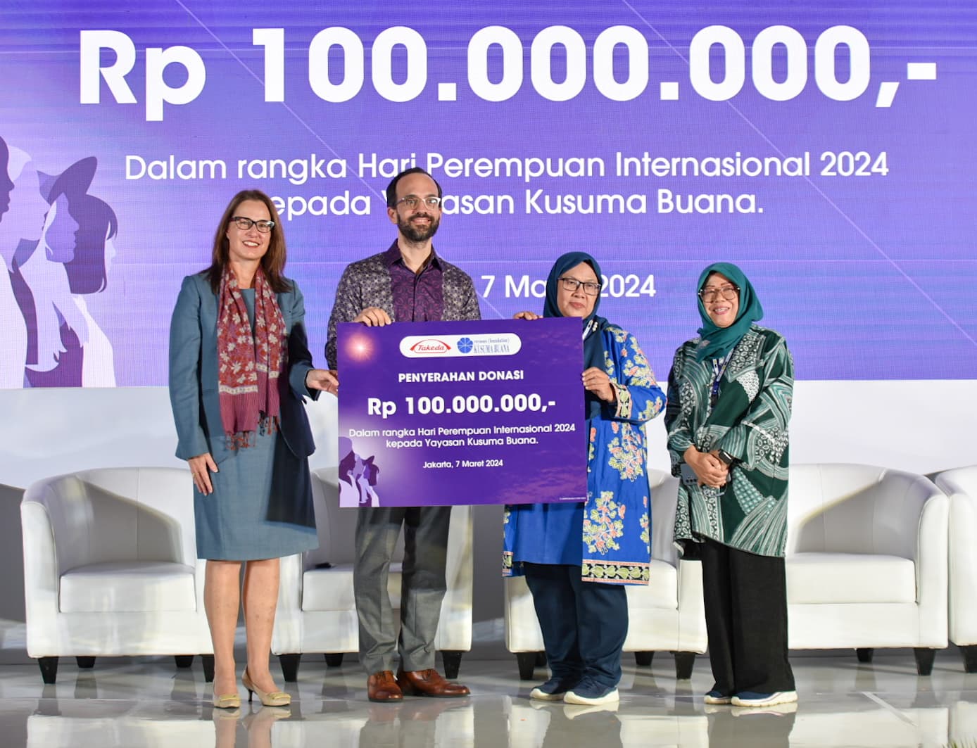 donation to vayasan kusuma buana