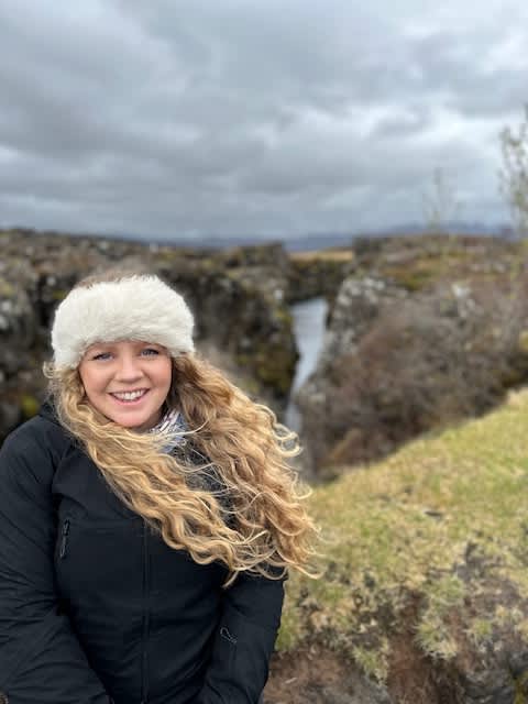 Outdoors picture of Lina