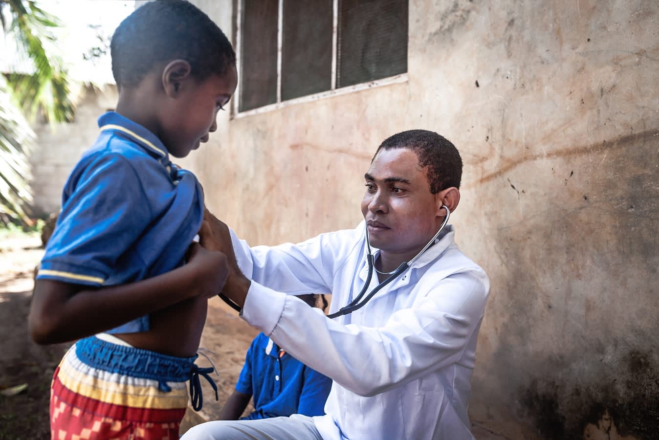 Training health workers to reach remote communities