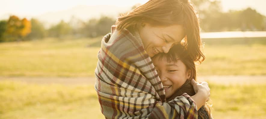 女性が子どもととハーグ