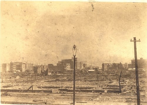 Burnt ruins in front of Tokyo Station2 