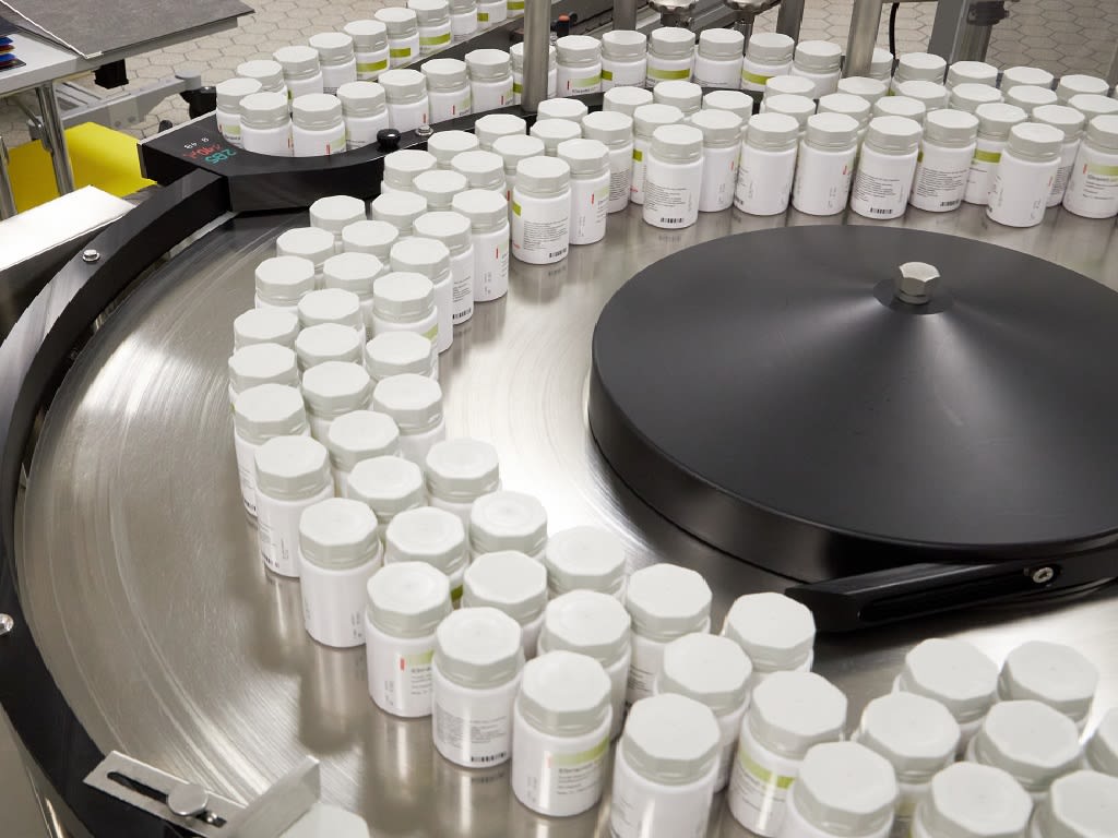 Multiple vials in production line