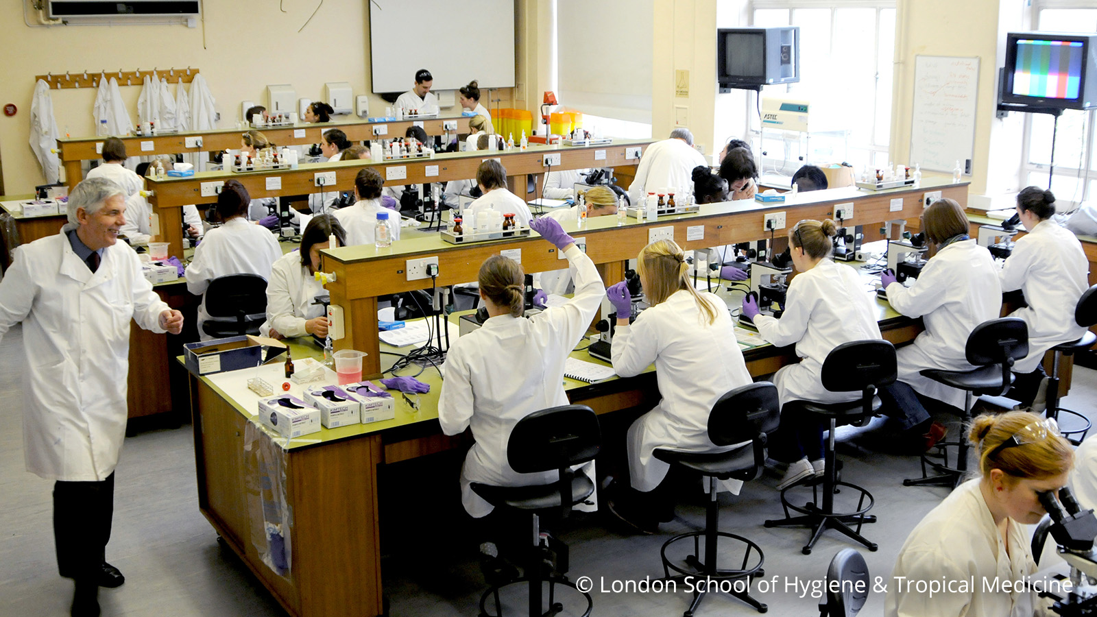 classroom photo from the london school of hygiene and tropical medicine