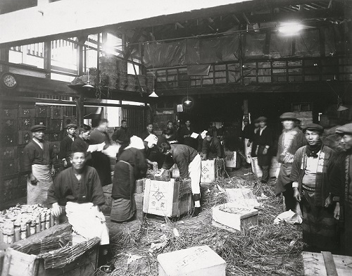 The Packing House at the end of the Taisho Era 